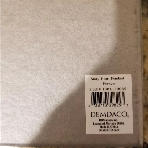 Demdaco Story Heart Pendant Forever 32" Necklace - Picture 5 of 5